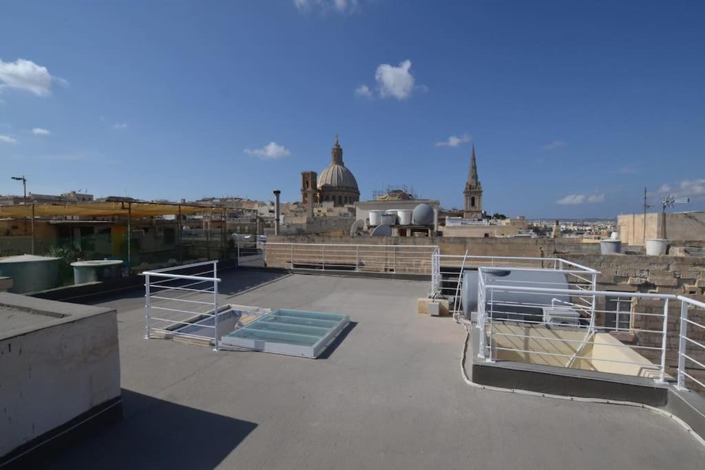 Vallettadreamsuites Groud Floor Shared Sea View Rooof Terrace Екстериор снимка